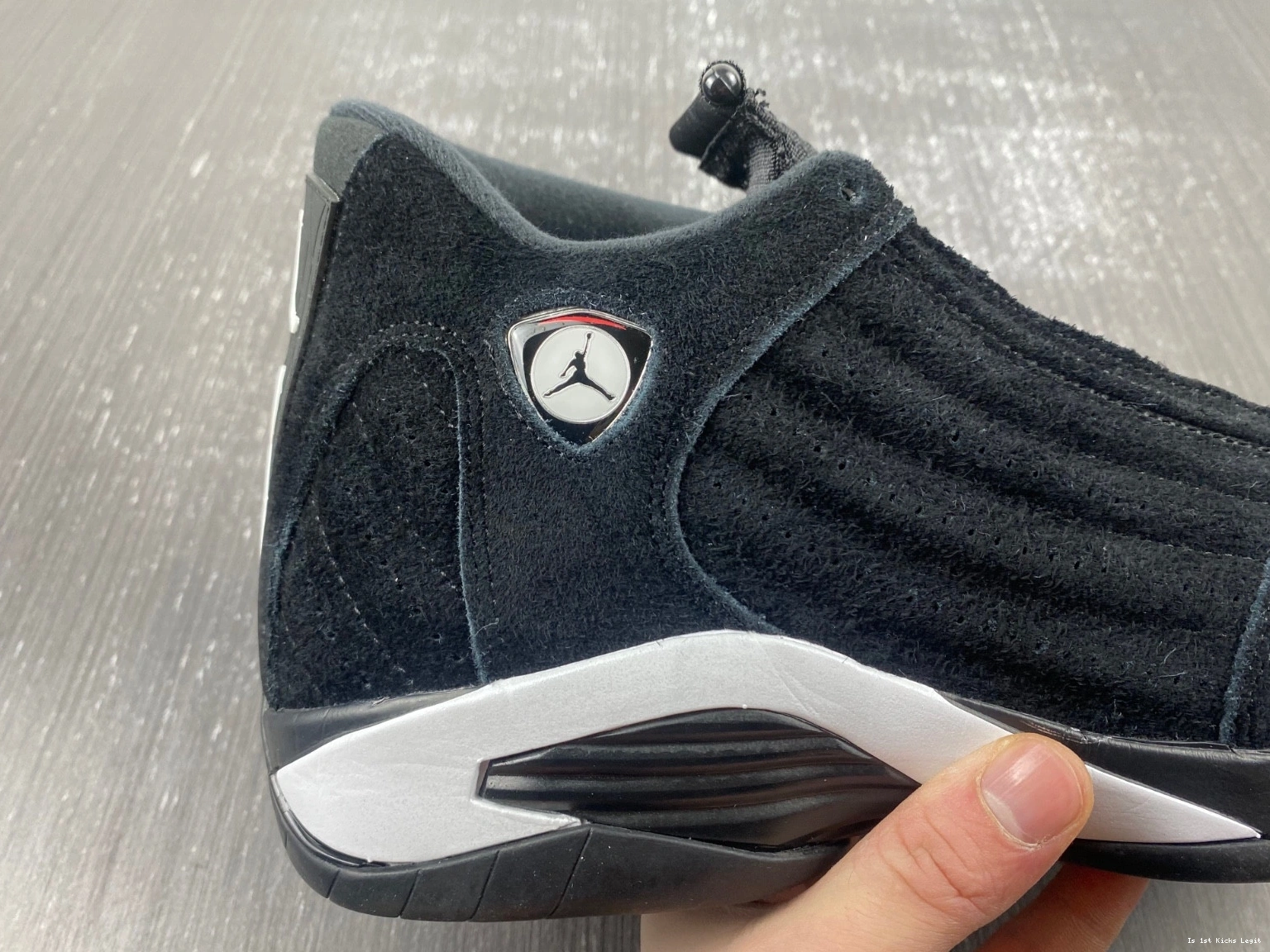 Black 14 White Red Jordan 487471-016 Air University 0913